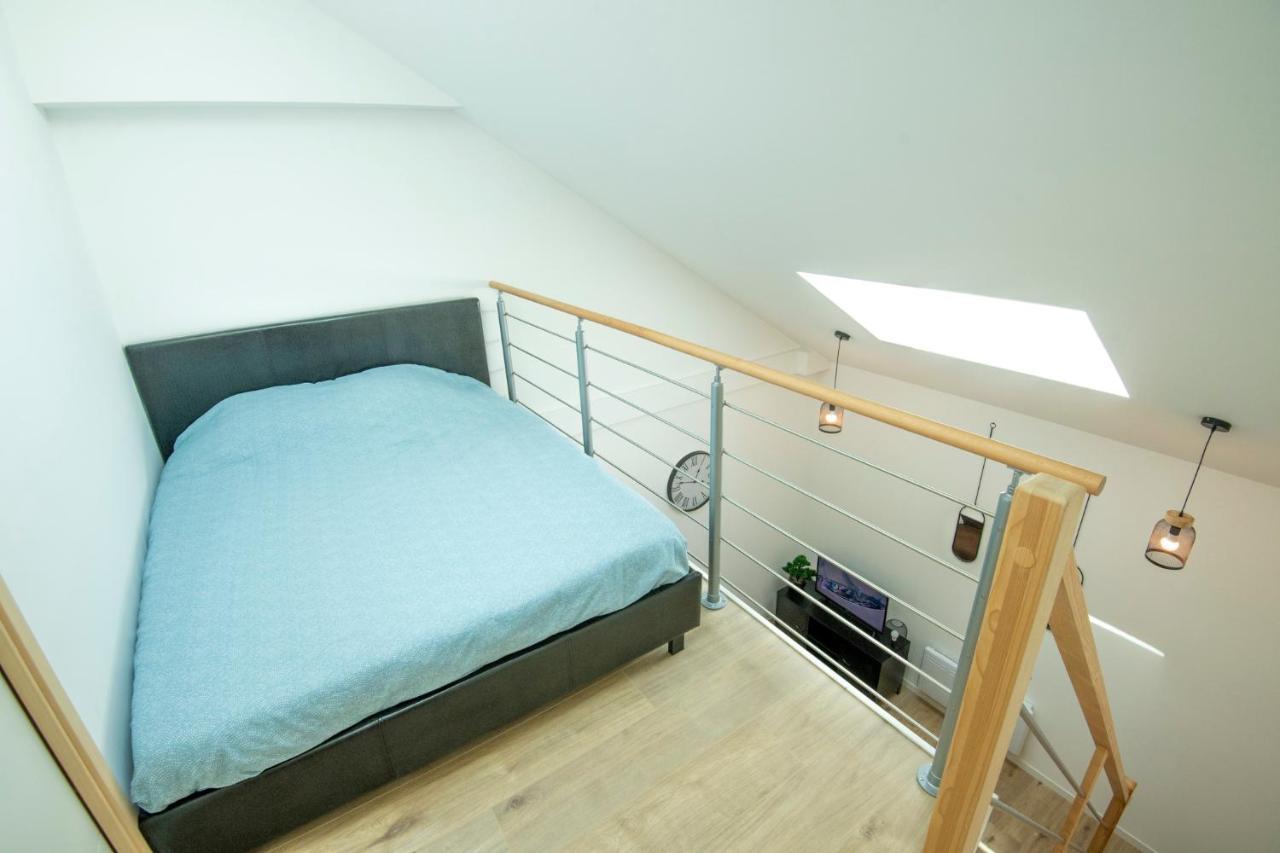 Kasa Factory - Au Calme - Tv & Wifi Apartment Сен-Кантен Екстериор снимка