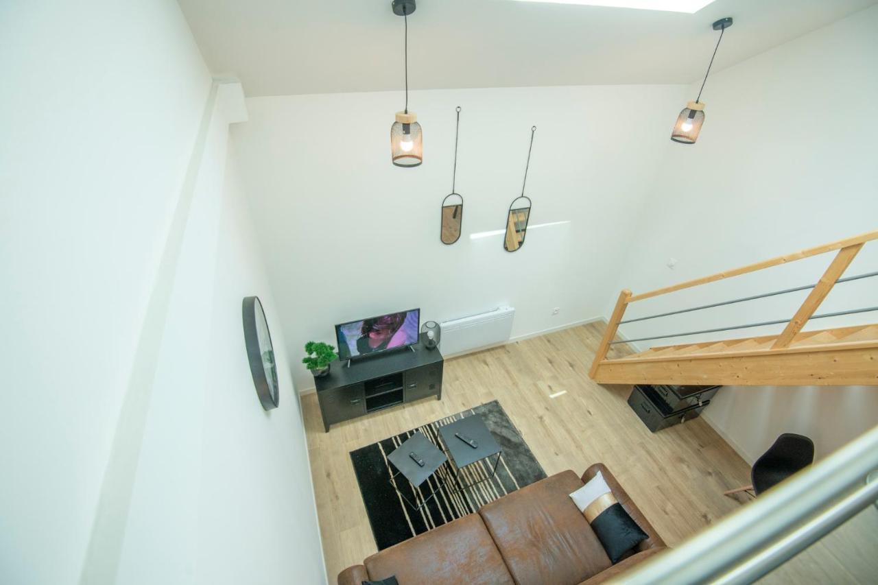 Kasa Factory - Au Calme - Tv & Wifi Apartment Сен-Кантен Екстериор снимка